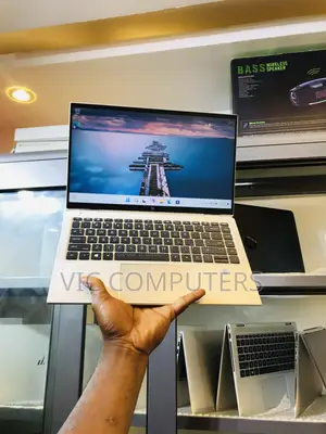 Laptop HP EliteBook x360 1040 G7 16GB Intel Core i7 SSD 512GB