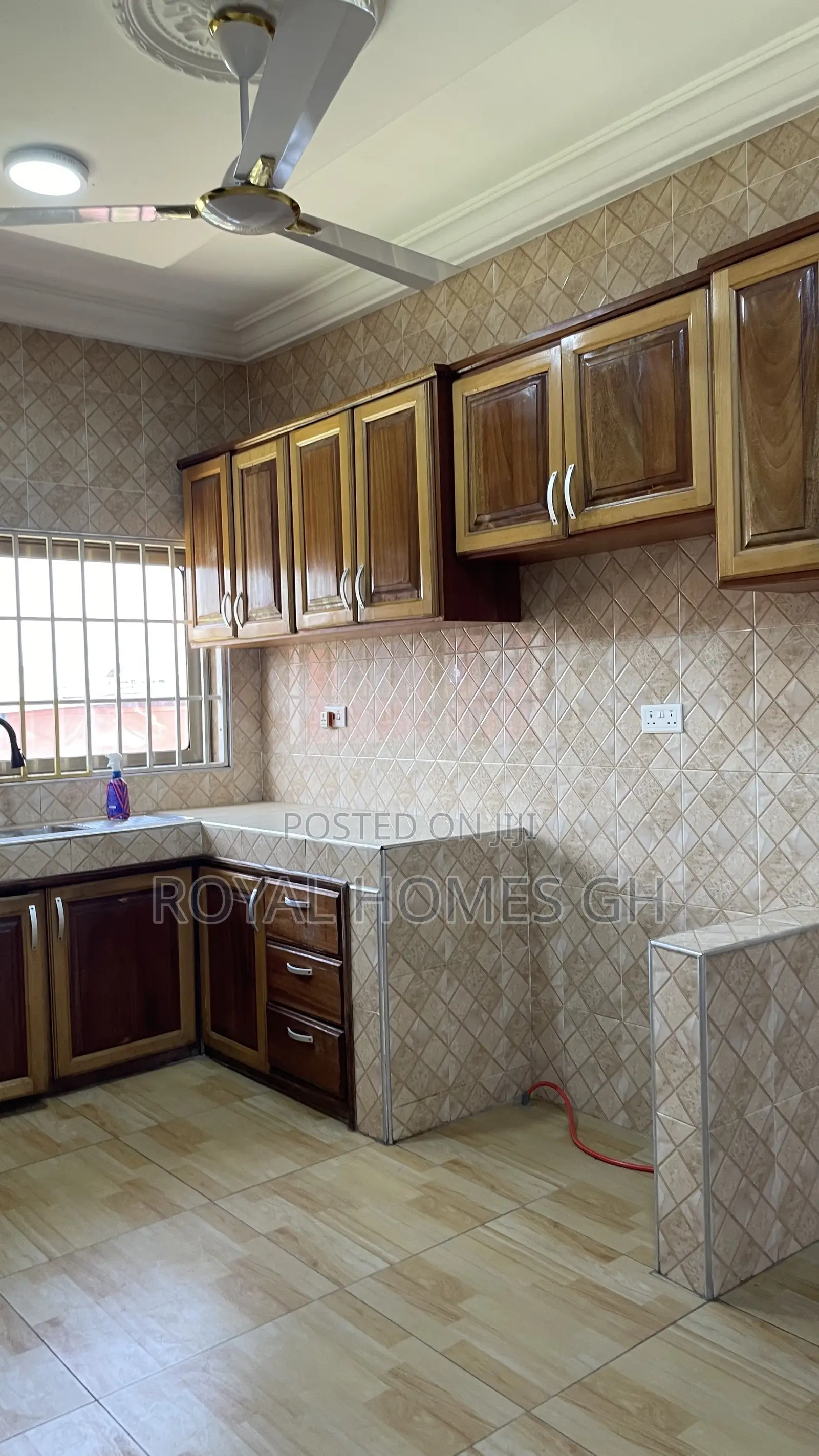 2bdrm Apartment in Royal Homes Gh, East Legon for rent