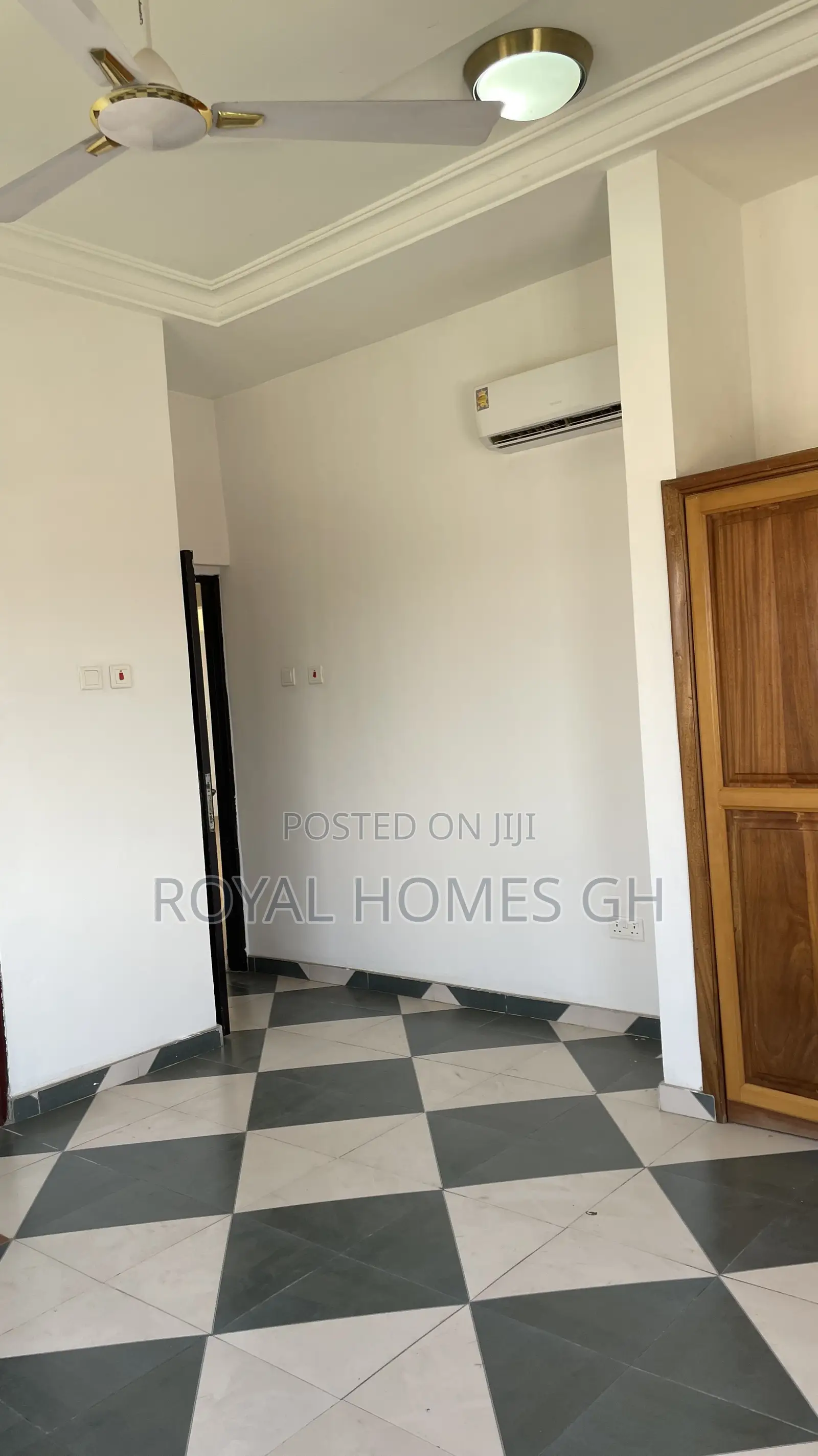 2bdrm Apartment in Royal Homes Gh, East Legon for rent