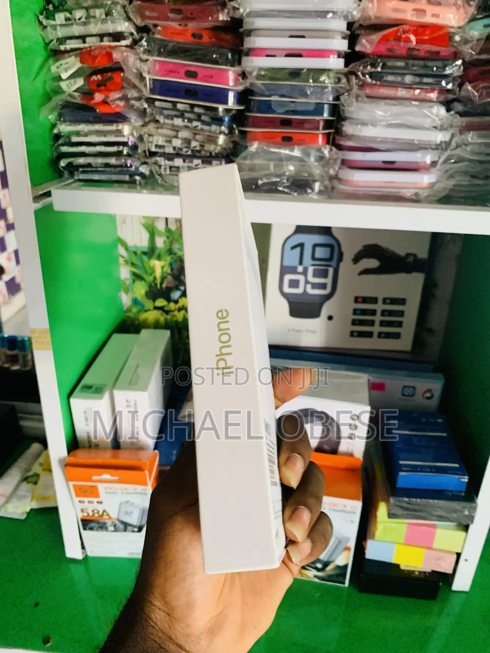 New Apple iPhone 14 Pro Max 128 GB Gold