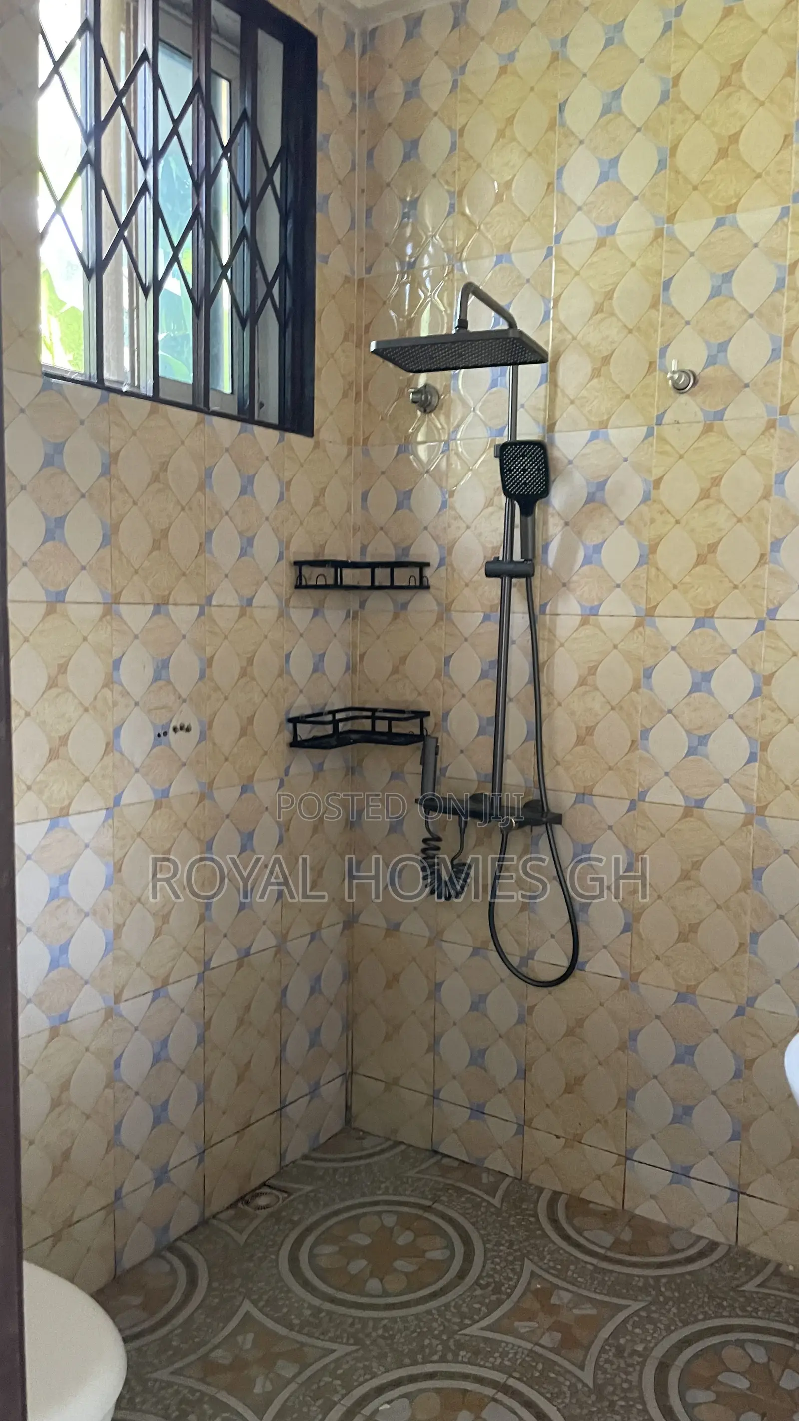 2bdrm Apartment in Royal Homes Gh, East Legon for rent