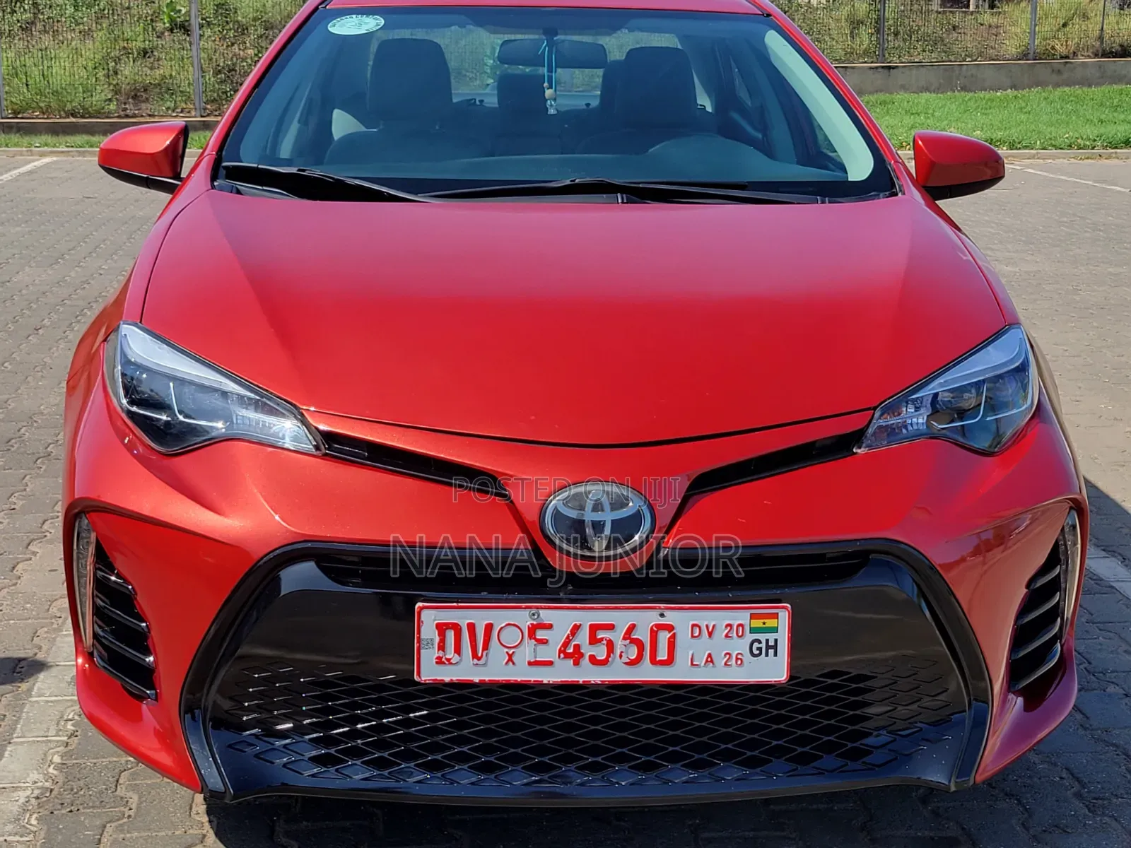 Toyota Corolla LE 4dr Sedan (1.8L 4cyl CVT) 2016 Red