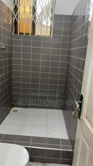 1bdrm Apartment in Royal Homes Gh, East Legon for rent