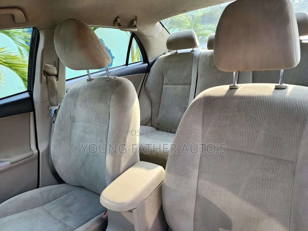 Toyota Corolla LE Special Edition 4dr Sedan (1.8L 4cyl 4A) 2013 Black