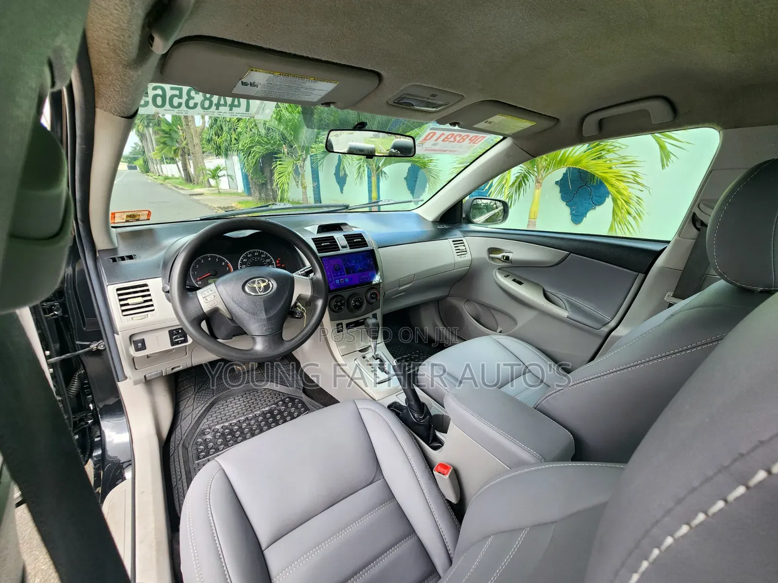 Toyota Corolla LE Special Edition 4dr Sedan (1.8L 4cyl 4A) 2013 Black