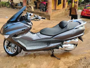 Yamaha Majesty 2023 Silver