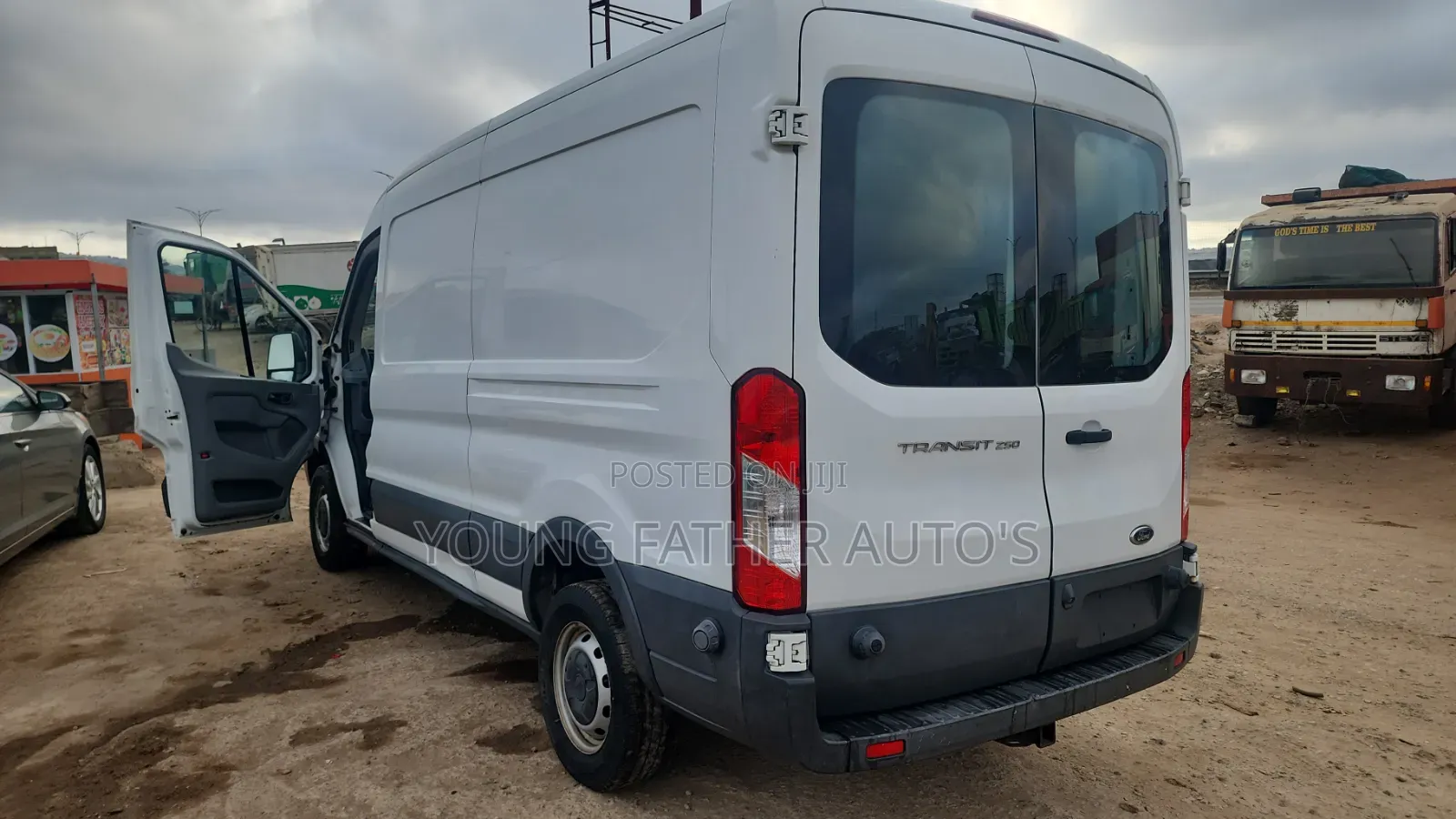 Ford Transit 2016 White