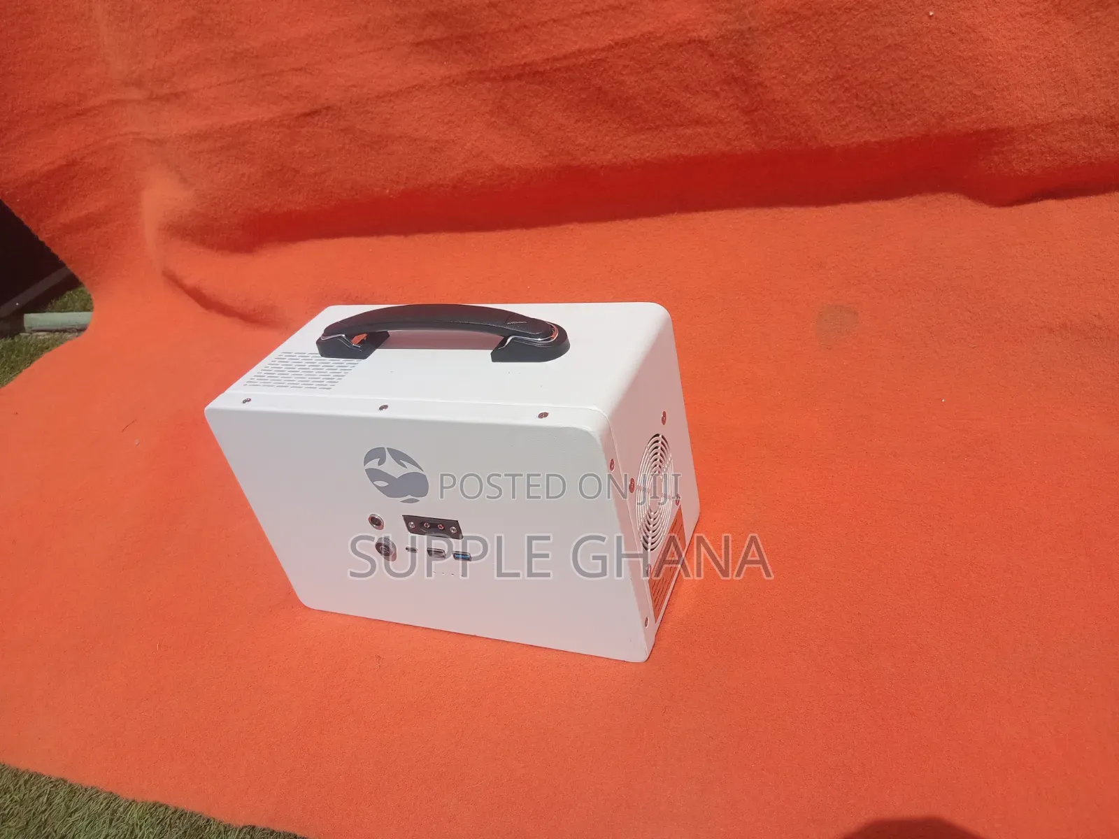 NEO_EARTH 300W Portable Power Station – Modern Backup Power Solution
