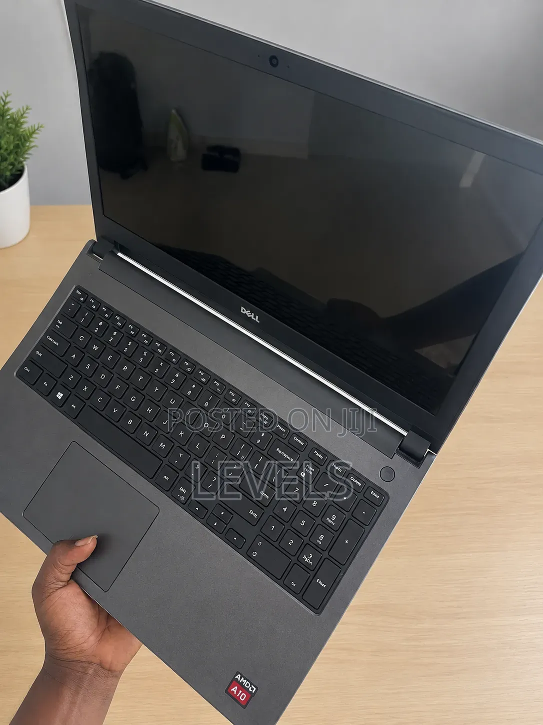 Laptop Dell Inspiron 15 12GB AMD A10 HDD 1T
