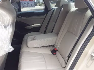 Honda Accord 2019 Silver