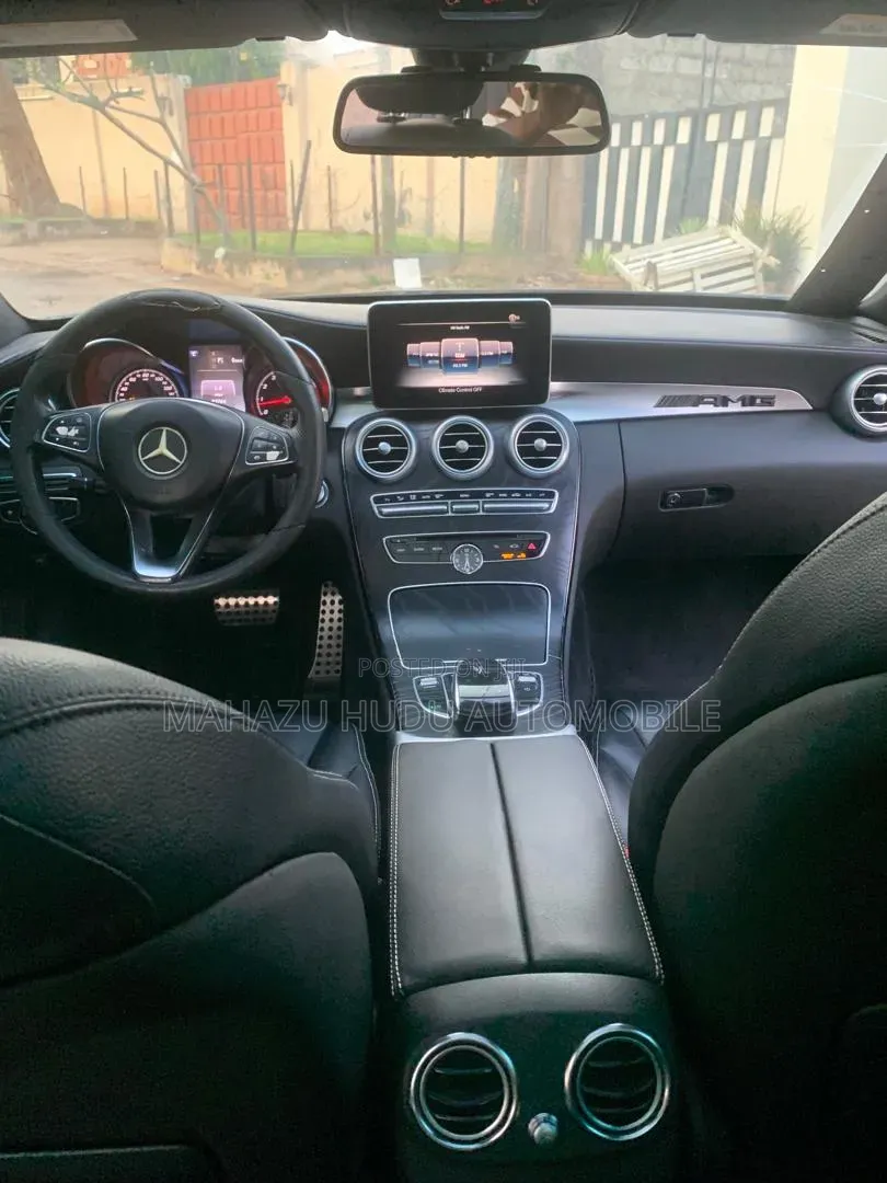Mercedes-Benz C300 Sport Sedan RWD (2.0L 4cyl 7A) 2016 Black