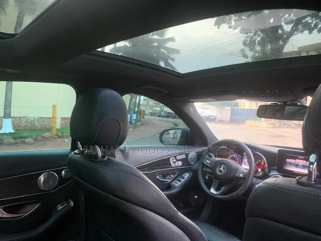 Mercedes-Benz C300 Sport Sedan RWD (2.0L 4cyl 7A) 2016 Black