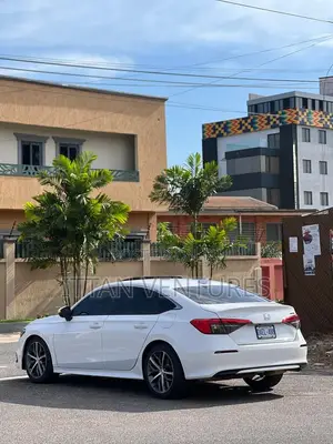 Honda Civic Touring 2022 White
