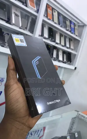 New Samsung Galaxy Z Flip6 256 GB Blue