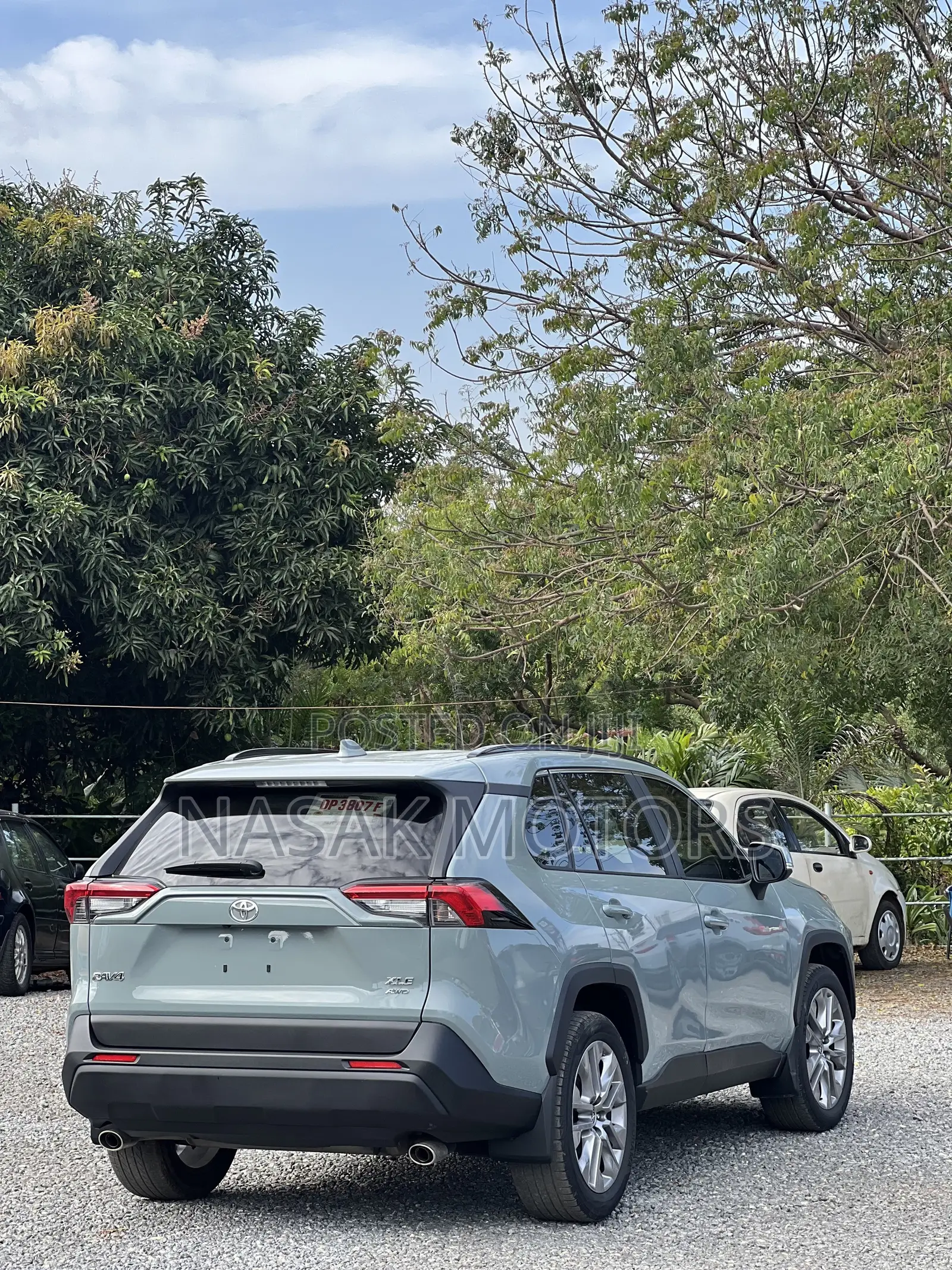 Toyota RAV4 XLE Premium 2022 Teal