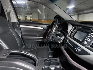 Toyota Highlander 2016 Burgundy