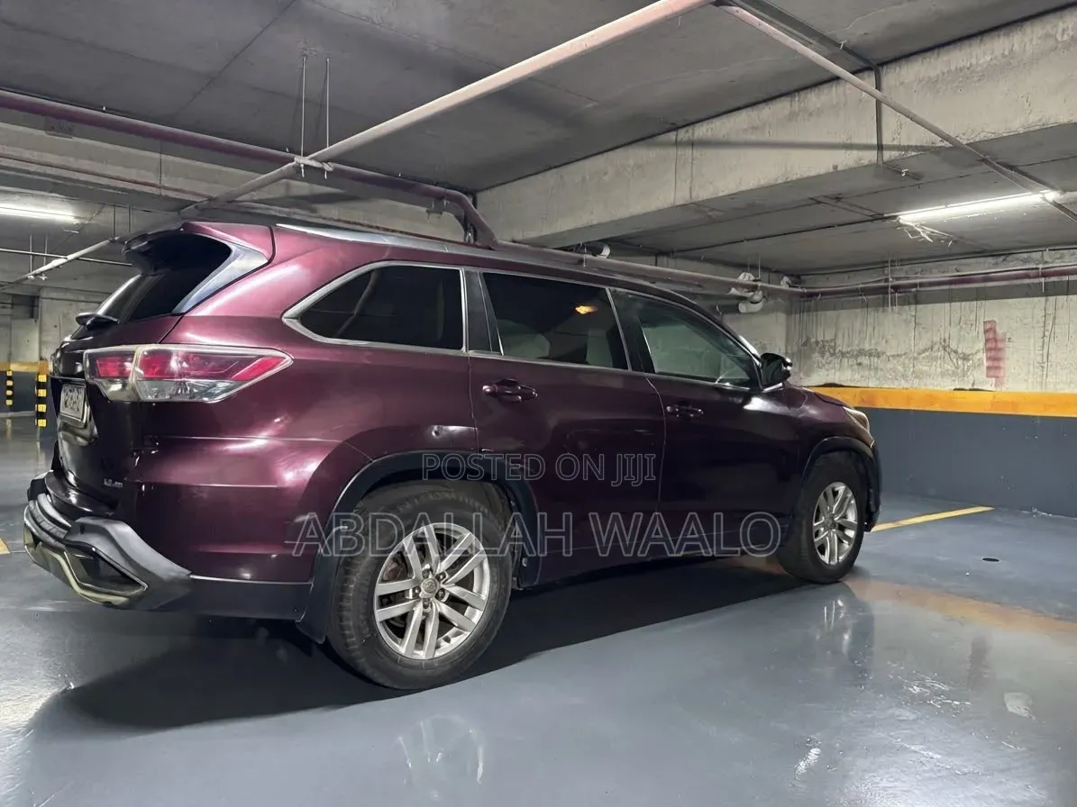 Toyota Highlander 2016 Burgundy
