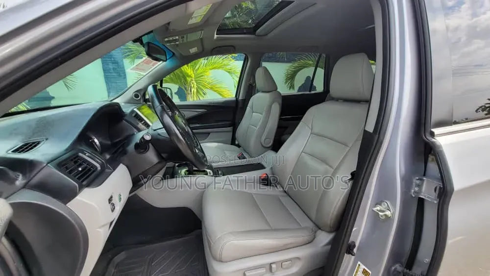 Honda Pilot EX 4dr SUV 4WD (3.5L 6cyl 5A) 2017 Gray