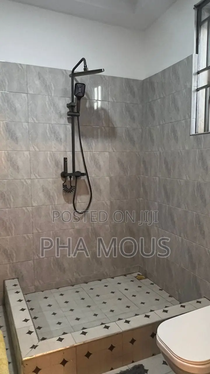 Furnished 3bdrm House in Spintex for sale