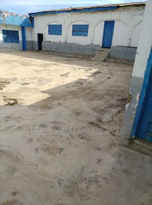6bdrm Apartment in Quachie Estate, Special School Area for rent