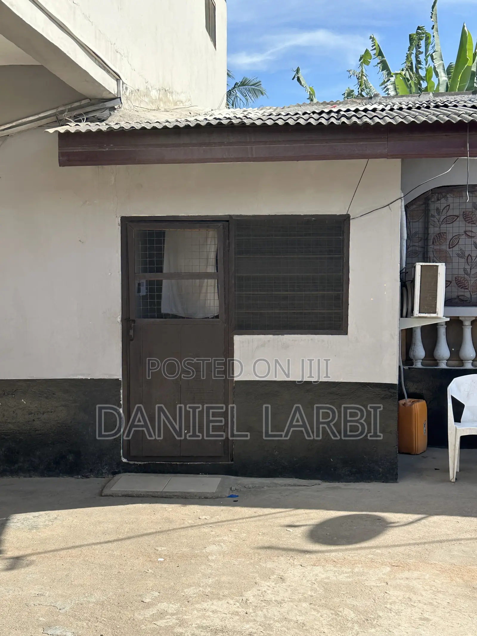 1bdrm House in Ngleshie Amanfro for rent