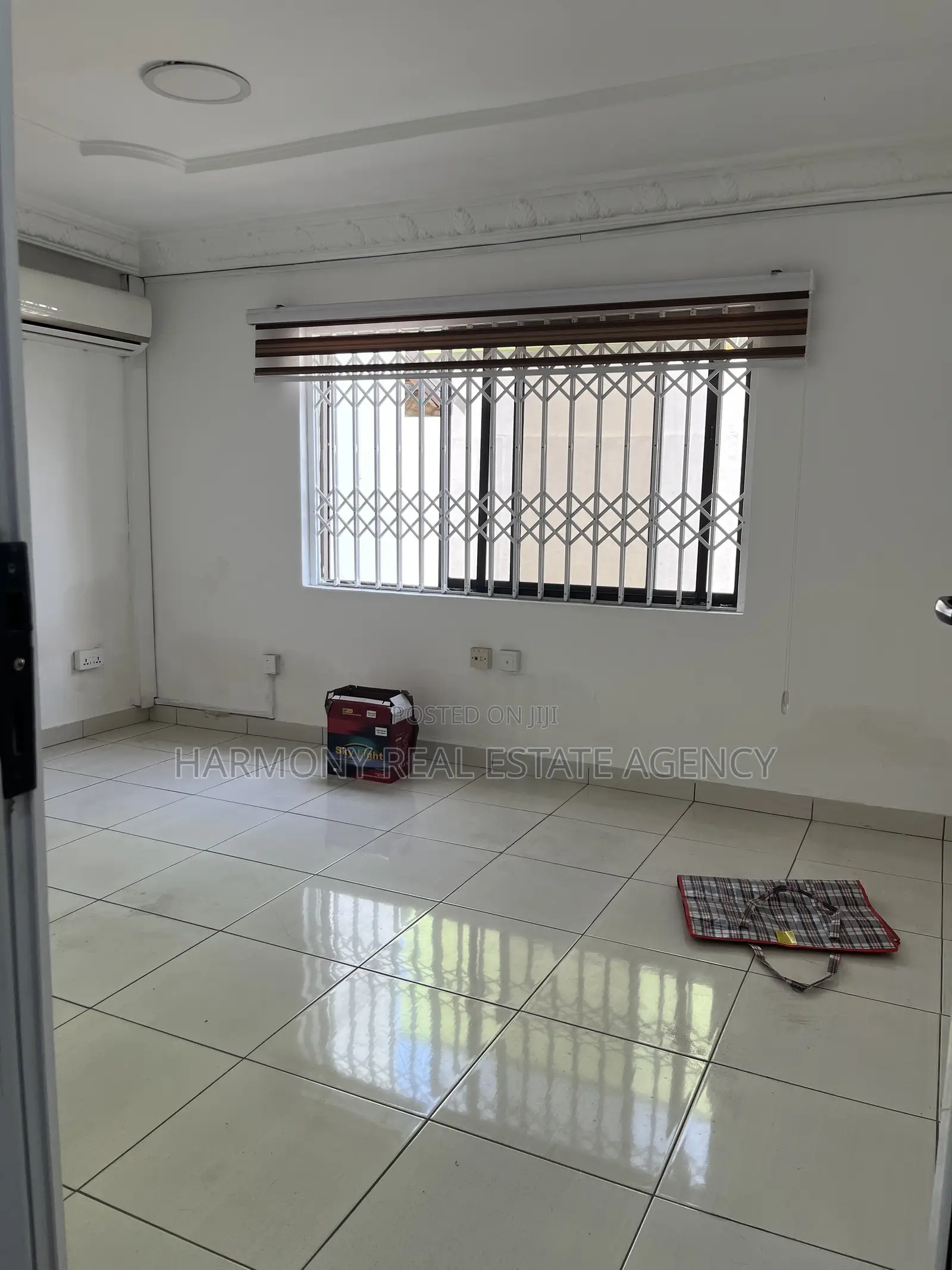 5bdrm House in Dzorwulu for rent