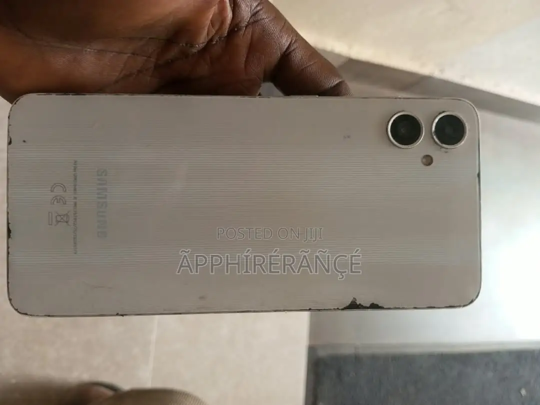 Samsung Galaxy A05 64 GB White