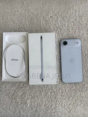 New Apple iPhone Air 256 GB Silver