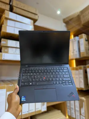 Laptop Lenovo ThinkPad X1 Carbon 32GB Intel Core i7 SSD 512GB