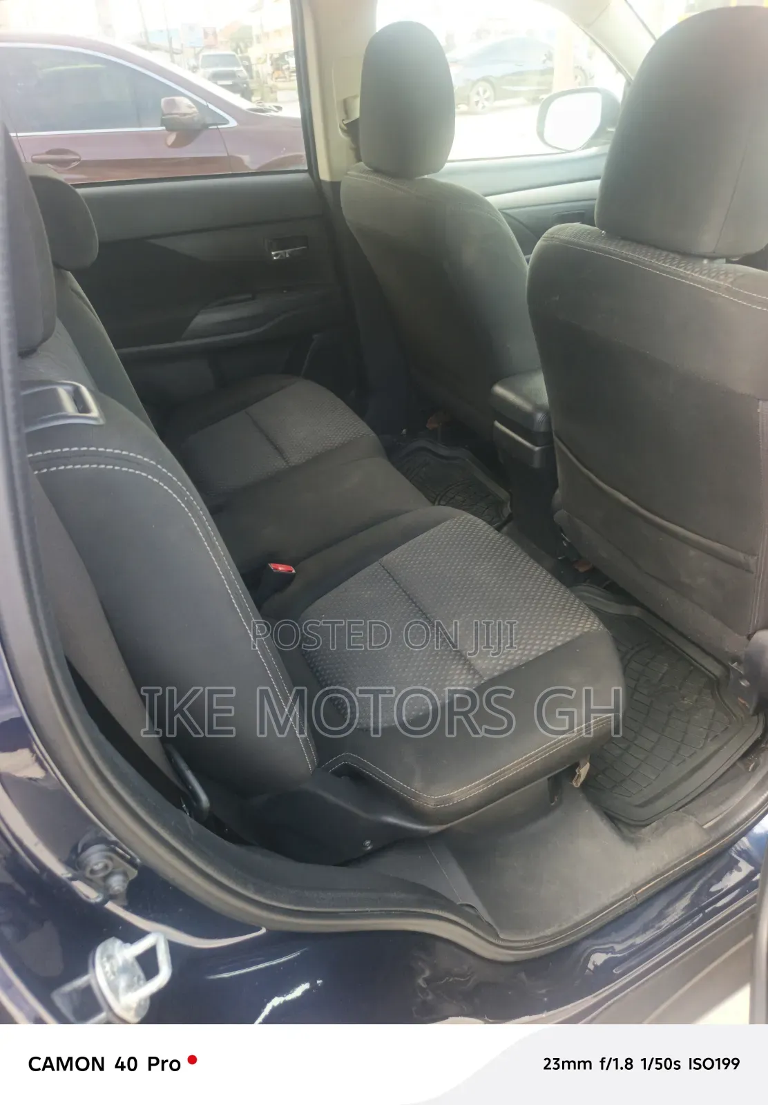 Mitsubishi Outlander 2017 Blue