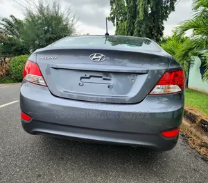 Hyundai Accent GLS 4dr Sedan (1.6L 4cyl 6A) 2014 Gray