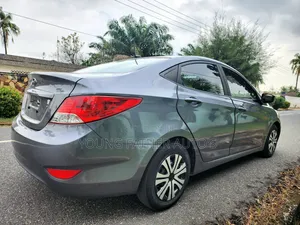 Hyundai Accent GLS 4dr Sedan (1.6L 4cyl 6A) 2014 Gray