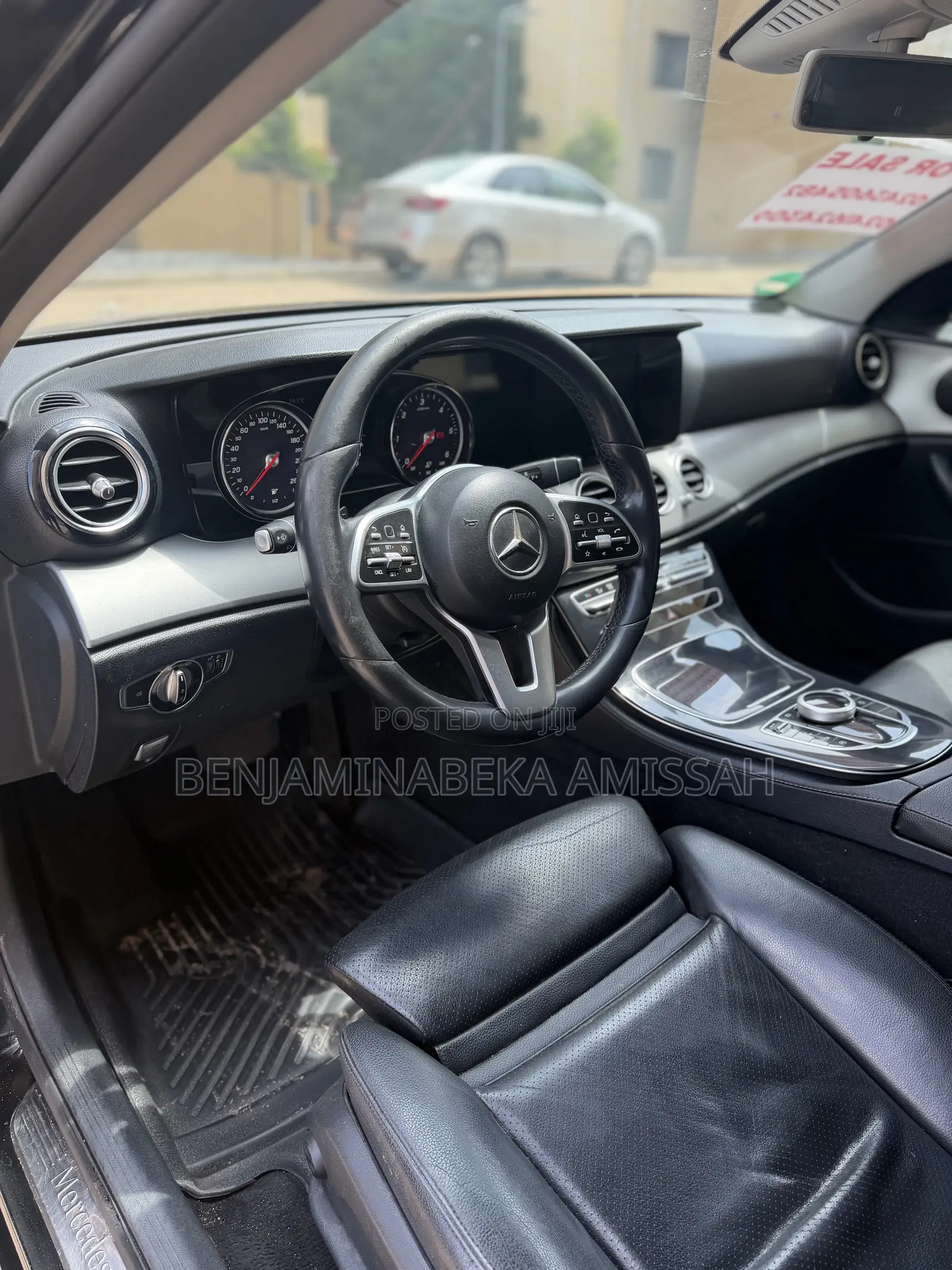 Mercedes-Benz 200E 2019 Black