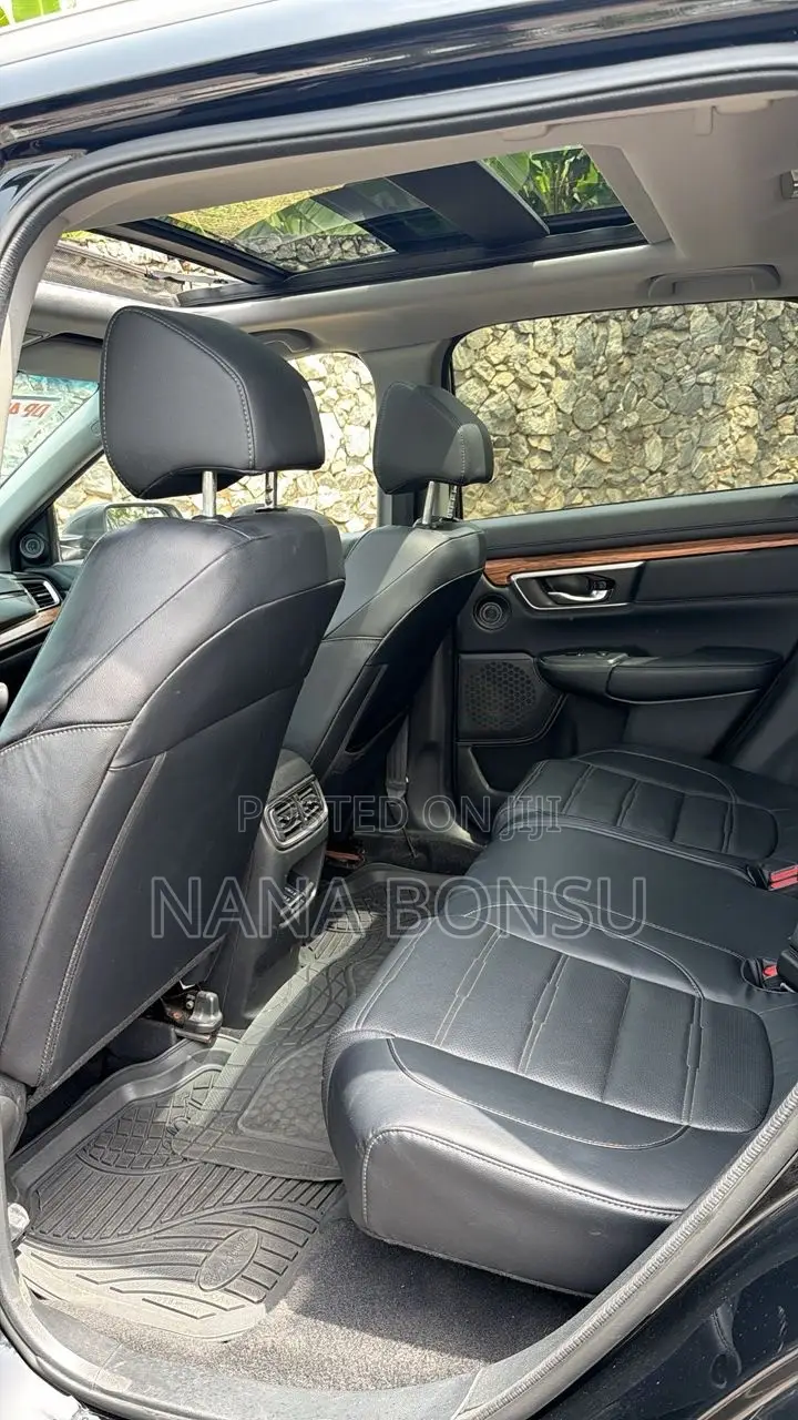 Honda CR-V Touring AWD 2018 Black