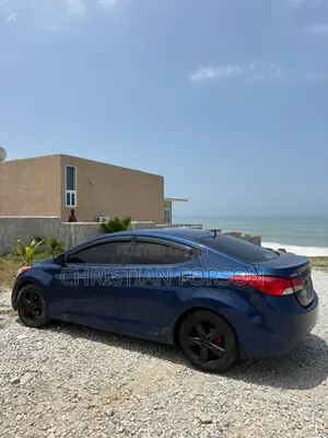 Hyundai Elantra Limited Sedan FWD (1.8L 4cyl 6A) 2013 Blue