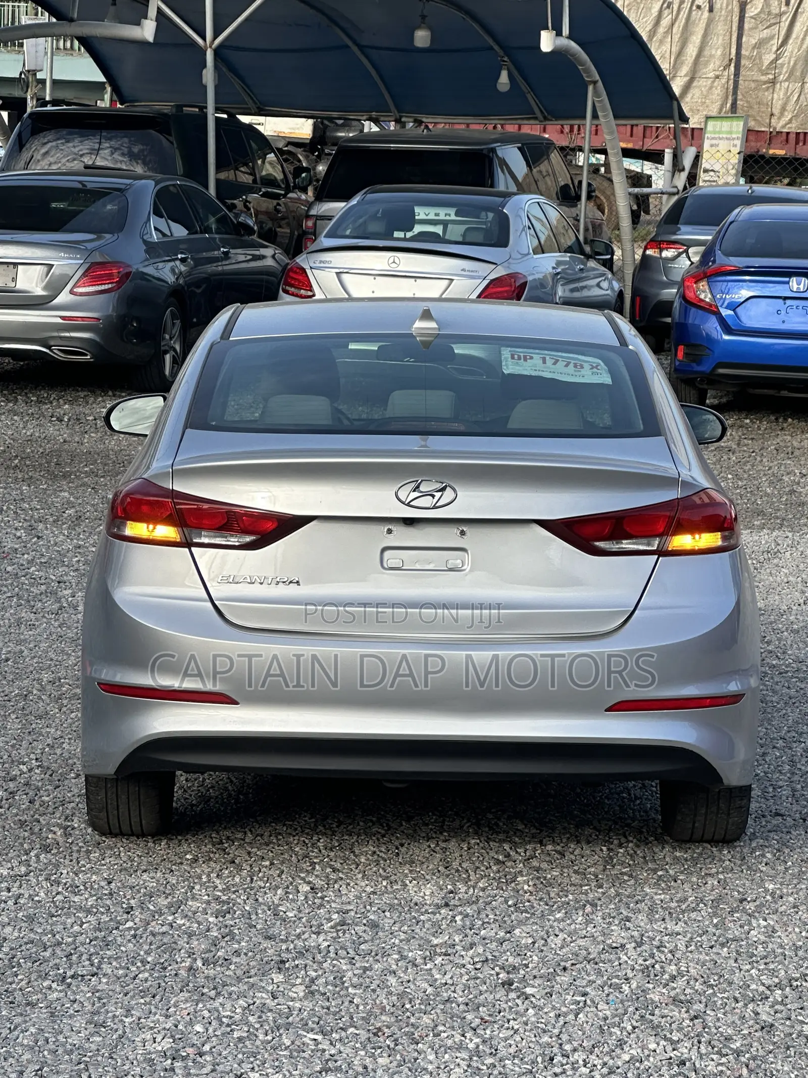 Hyundai Elantra 2017 Silver