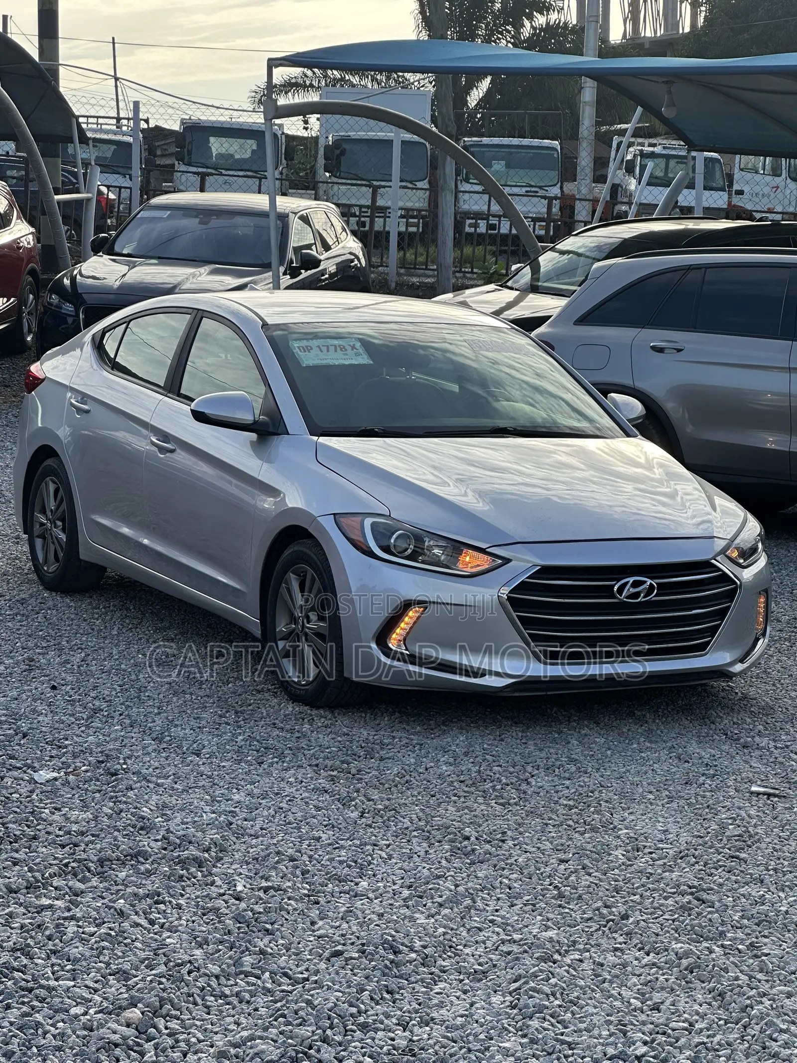 Hyundai Elantra 2017 Silver
