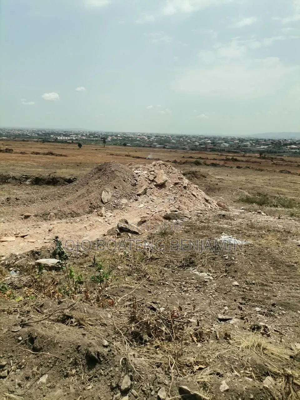 Acres of Land for Sale in Between Oyarifa and Danfa