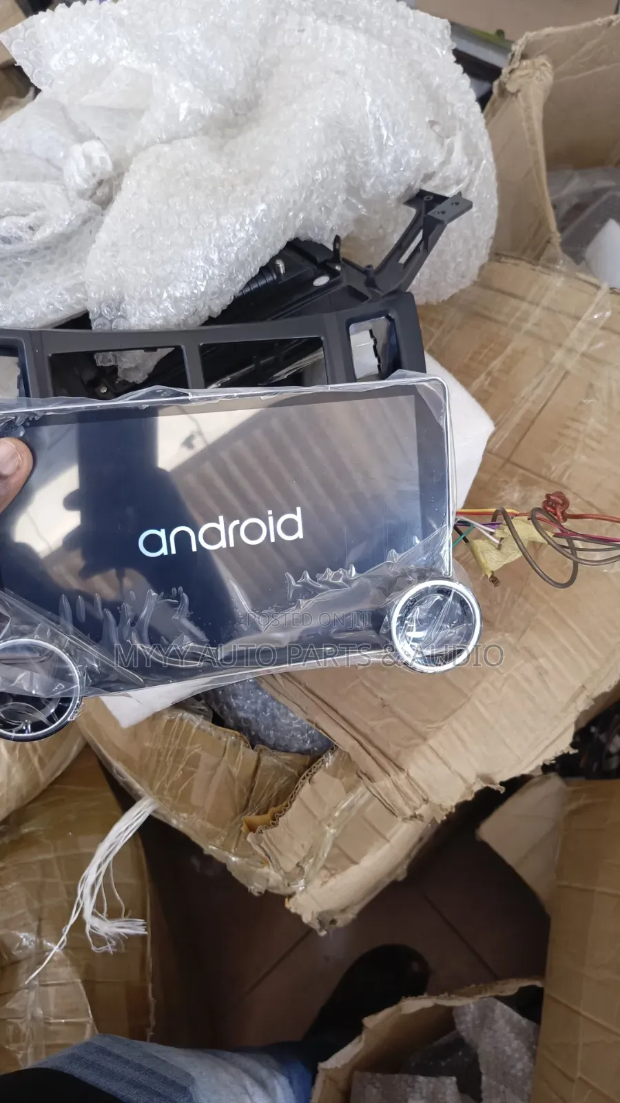 Double Nobs Android Screen for Toyota Vitz 2010