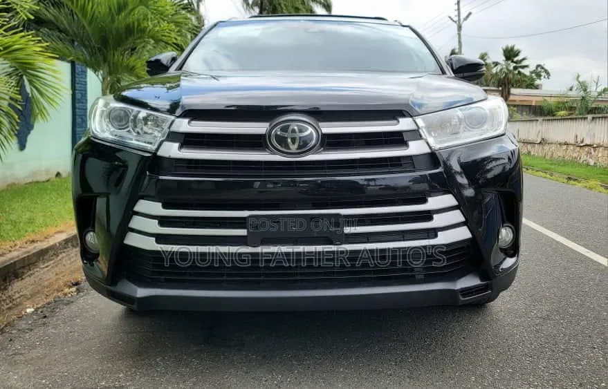 Toyota Highlander XLE 2019 Black