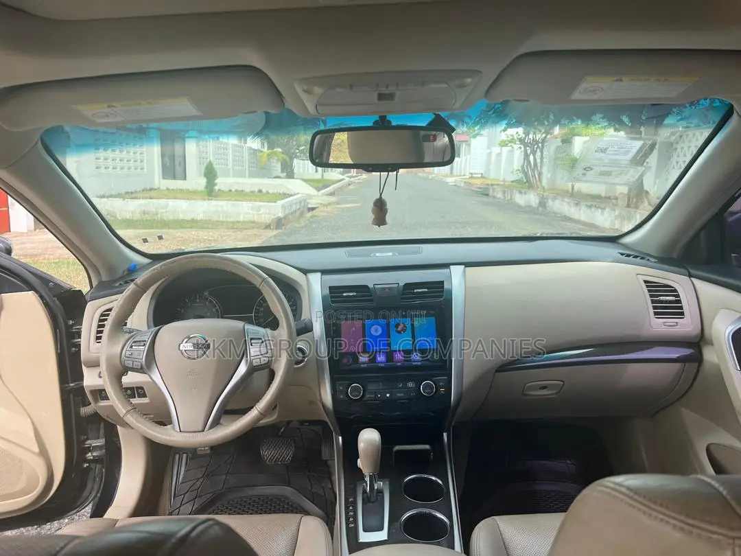 Nissan Altima 2014 Black