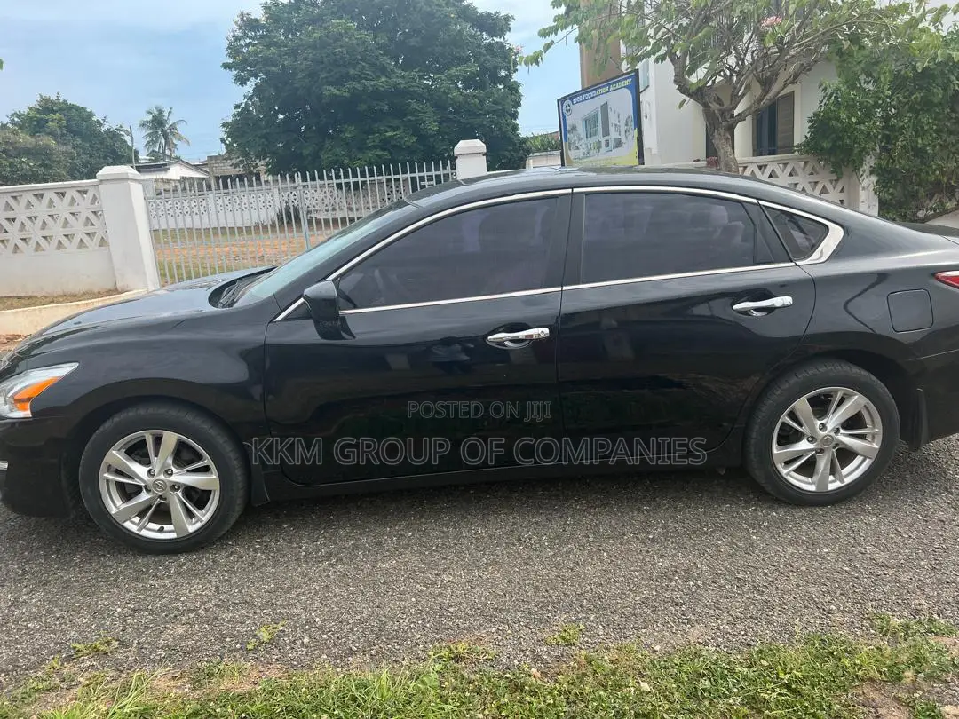 Nissan Altima 2014 Black