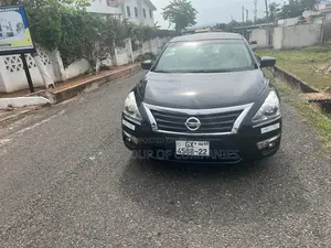 Nissan Altima 2014 Black