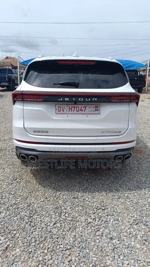 Jetour X70 Plus 1.5 5-Seater FWD 2021 White
