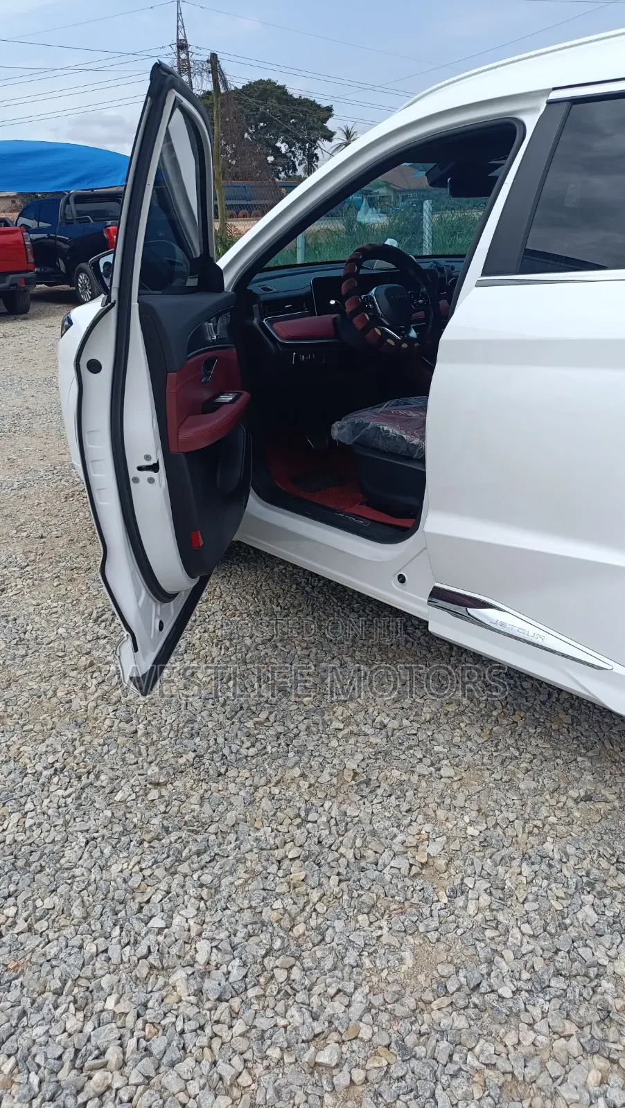 Jetour X70 Plus 1.5 5-Seater FWD 2021 White