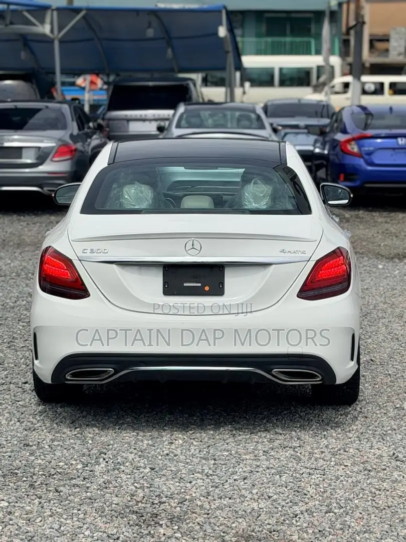 Mercedes-Benz C300 2020 White