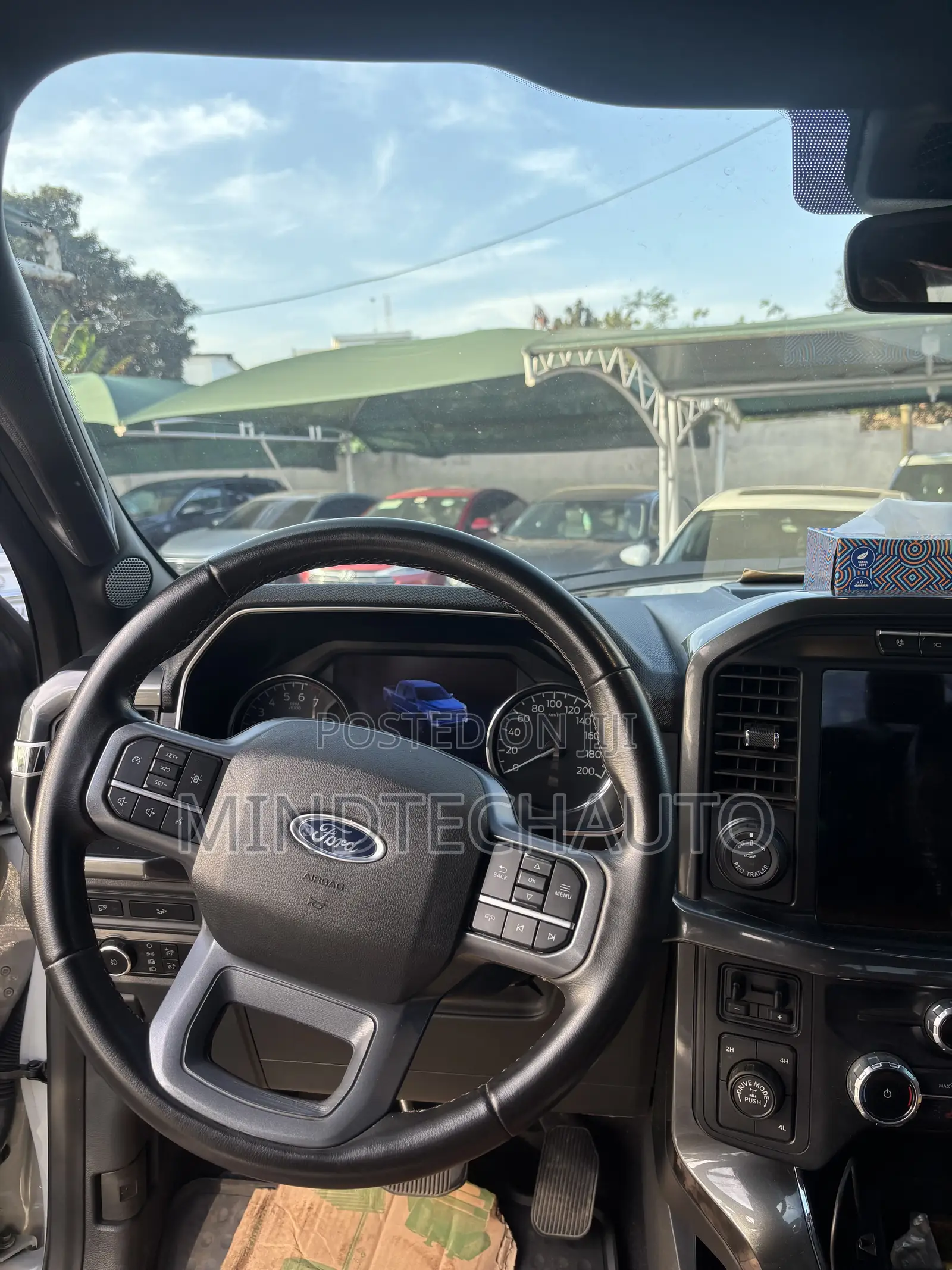 Ford F-150 XLT 2023 Silver