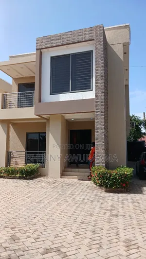 4bdrm House in East Legon American for rent