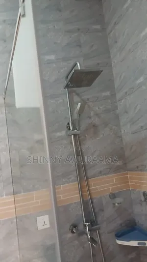 4bdrm House in East Legon American for rent