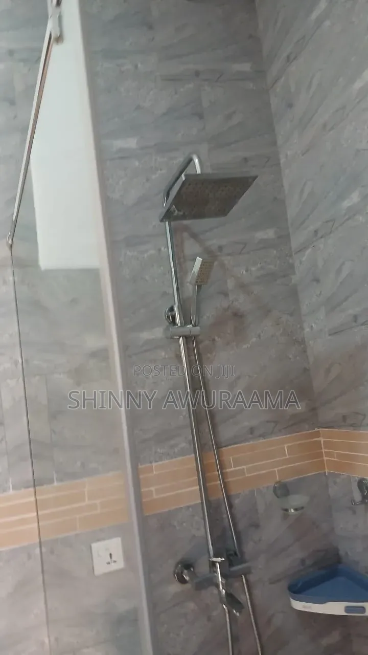 4bdrm House in East Legon American for rent